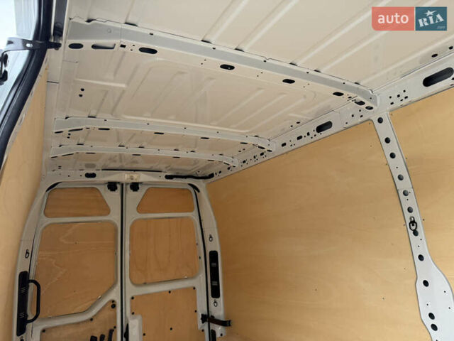 Білий Рено Мастєр, об'ємом двигуна 0 л та пробігом 266 тис. км за 21300 $, фото 83 на Automoto.ua