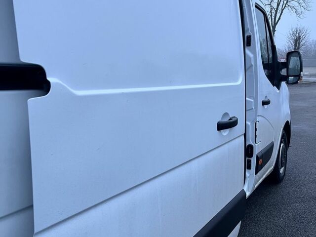 Білий Рено Мастєр, об'ємом двигуна 2.3 л та пробігом 204 тис. км за 20000 $, фото 1 на Automoto.ua