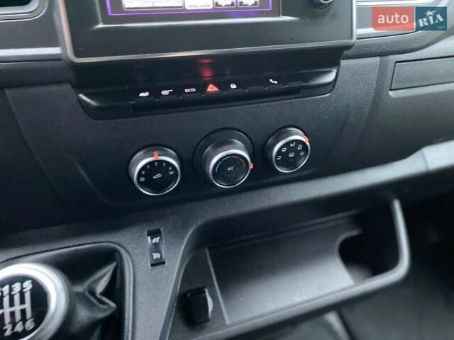 Білий Рено Мастєр, об'ємом двигуна 2.3 л та пробігом 138 тис. км за 18850 $, фото 46 на Automoto.ua