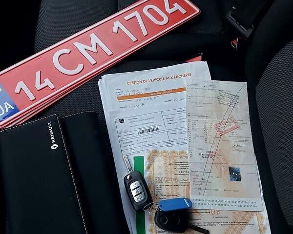 Білий Рено Мастєр, об'ємом двигуна 2.3 л та пробігом 257 тис. км за 17900 $, фото 58 на Automoto.ua