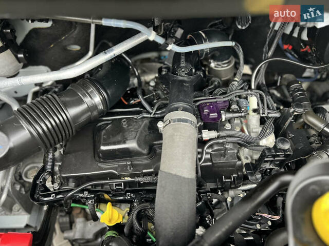 Белый Рено Мастер, объемом двигателя 2.3 л и пробегом 233 тыс. км за 17900 $, фото 143 на Automoto.ua