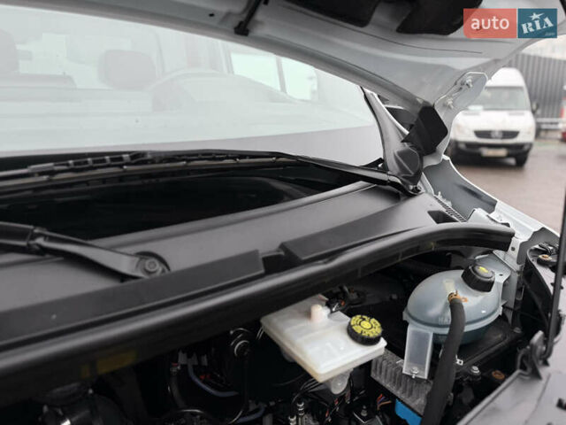 Білий Рено Мастєр, об'ємом двигуна 0 л та пробігом 238 тис. км за 26900 $, фото 35 на Automoto.ua