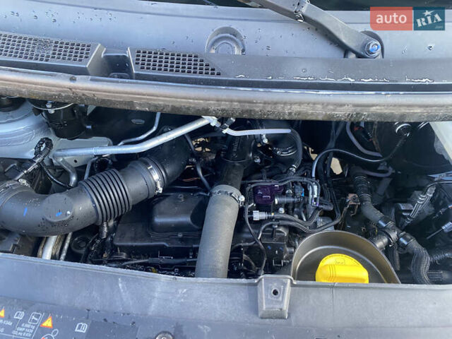 Білий Рено Мастєр, об'ємом двигуна 2.3 л та пробігом 269 тис. км за 19600 $, фото 19 на Automoto.ua