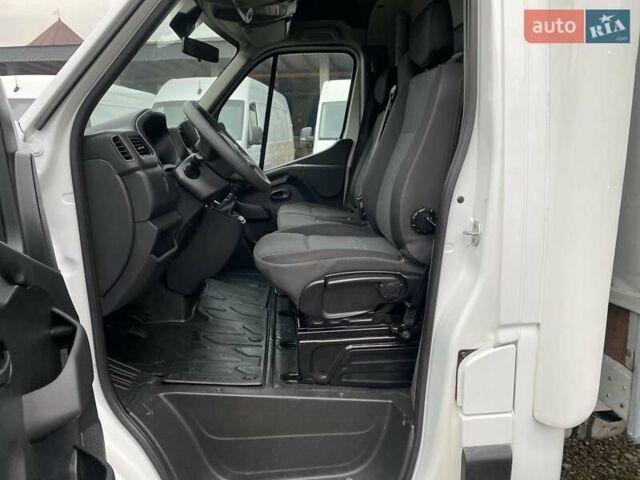 Білий Рено Мастєр, об'ємом двигуна 2.3 л та пробігом 255 тис. км за 18350 $, фото 38 на Automoto.ua