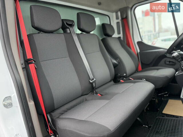 Білий Рено Мастєр, об'ємом двигуна 0 л та пробігом 238 тис. км за 26900 $, фото 23 на Automoto.ua