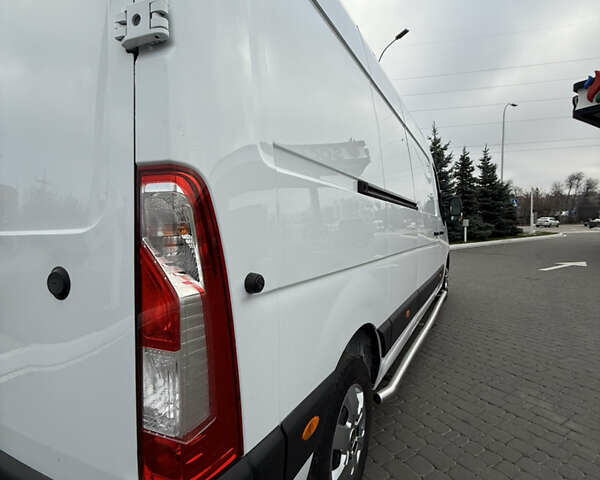 Білий Рено Мастєр, об'ємом двигуна 2.3 л та пробігом 105 тис. км за 24200 $, фото 9 на Automoto.ua