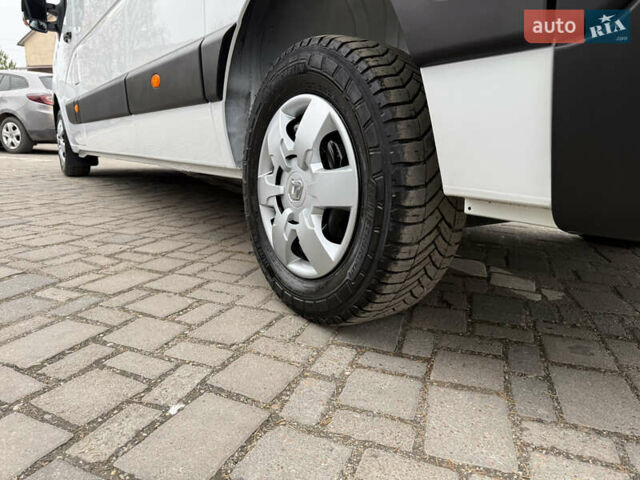 Білий Рено Мастєр, об'ємом двигуна 0 л та пробігом 192 тис. км за 21600 $, фото 17 на Automoto.ua