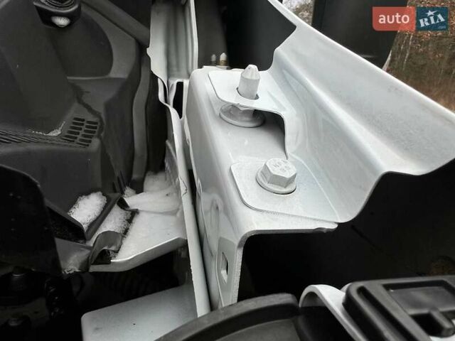 Белый Рено Мастер, объемом двигателя 2.3 л и пробегом 287 тыс. км за 25500 $, фото 116 на Automoto.ua