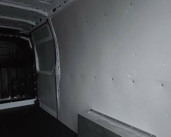 Білий Рено Мастєр, об'ємом двигуна 2.3 л та пробігом 118 тис. км за 22900 $, фото 20 на Automoto.ua