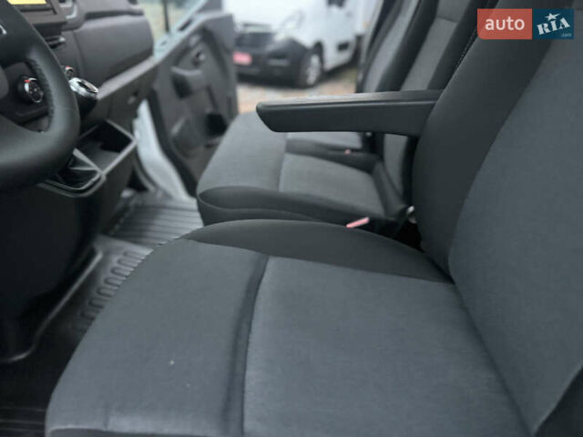 Білий Рено Мастєр, об'ємом двигуна 0 л та пробігом 178 тис. км за 25900 $, фото 42 на Automoto.ua