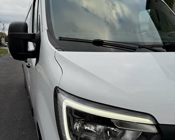 Білий Рено Мастєр, об'ємом двигуна 2.3 л та пробігом 95 тис. км за 27000 $, фото 6 на Automoto.ua