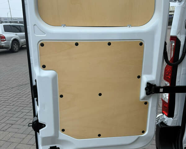 Білий Рено Мастєр, об'ємом двигуна 2.3 л та пробігом 239 тис. км за 22799 $, фото 100 на Automoto.ua