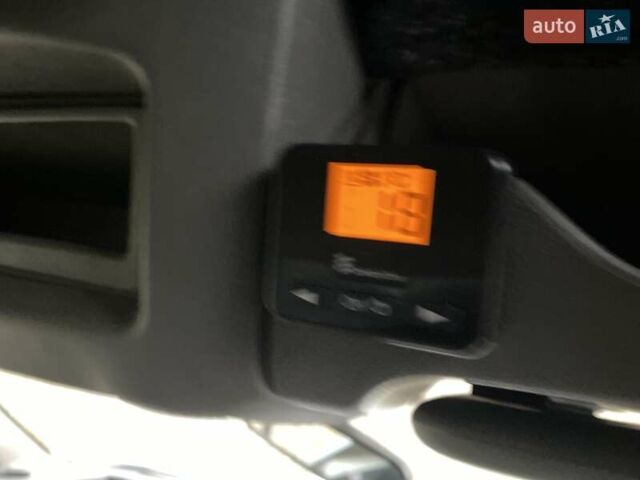 Білий Рено Мастєр, об'ємом двигуна 2.3 л та пробігом 255 тис. км за 18350 $, фото 39 на Automoto.ua