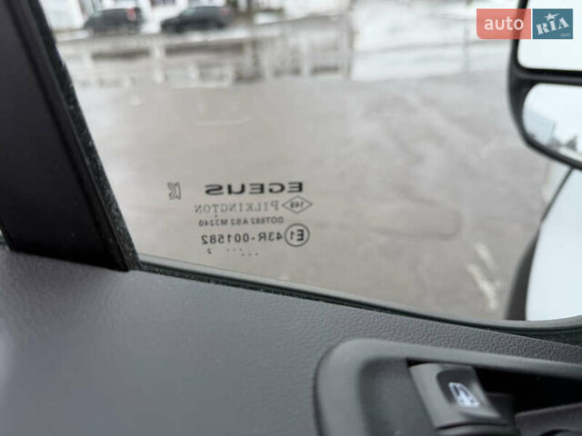 Білий Рено Мастєр, об'ємом двигуна 0 л та пробігом 238 тис. км за 26900 $, фото 18 на Automoto.ua