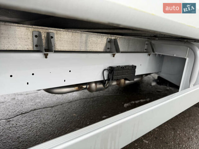 Білий Рено Мастєр, об'ємом двигуна 0 л та пробігом 238 тис. км за 26900 $, фото 27 на Automoto.ua