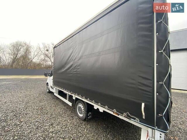 Белый Рено Мастер, объемом двигателя 2.3 л и пробегом 263 тыс. км за 20998 $, фото 7 на Automoto.ua