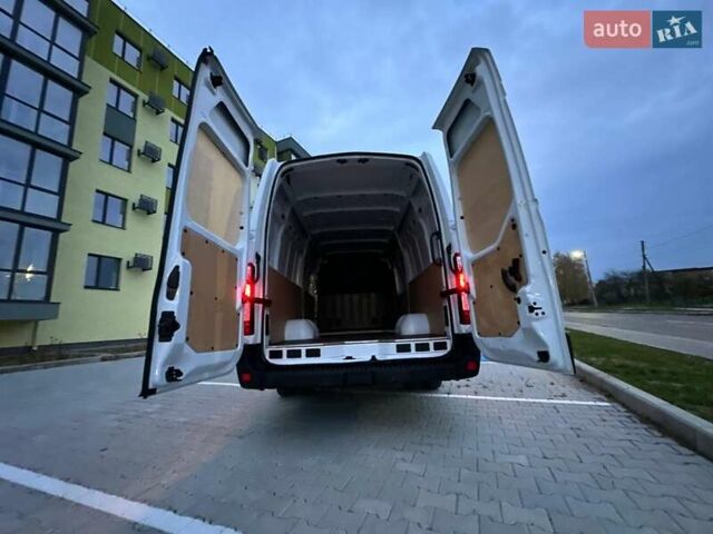 Белый Рено Мастер, объемом двигателя 2.3 л и пробегом 212 тыс. км за 24599 $, фото 47 на Automoto.ua