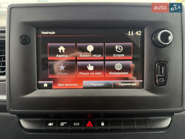 Білий Рено Мастєр, об'ємом двигуна 0 л та пробігом 238 тис. км за 26900 $, фото 20 на Automoto.ua