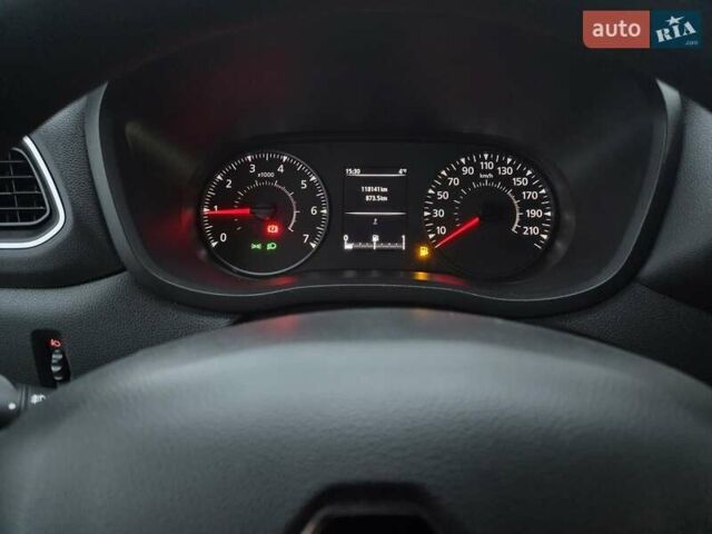 Білий Рено Мастєр, об'ємом двигуна 2.3 л та пробігом 118 тис. км за 22900 $, фото 35 на Automoto.ua