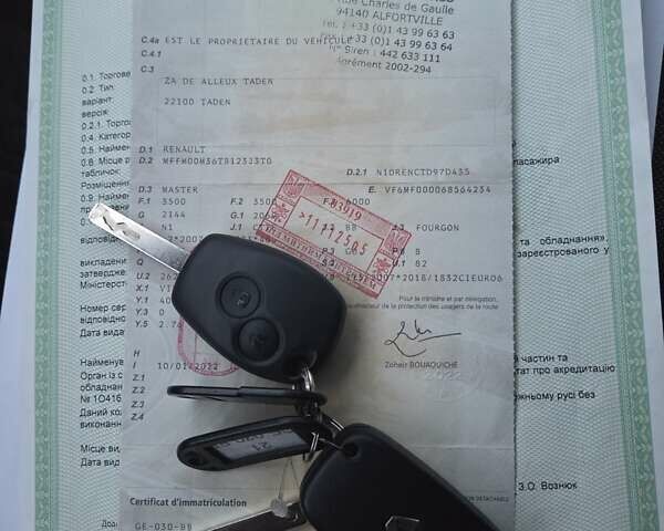 Білий Рено Мастєр, об'ємом двигуна 2.3 л та пробігом 118 тис. км за 22900 $, фото 1 на Automoto.ua