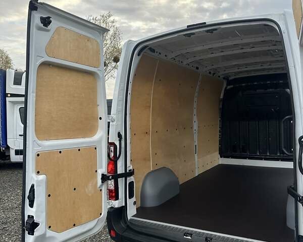 Білий Рено Мастєр, об'ємом двигуна 2.3 л та пробігом 198 тис. км за 19999 $, фото 16 на Automoto.ua