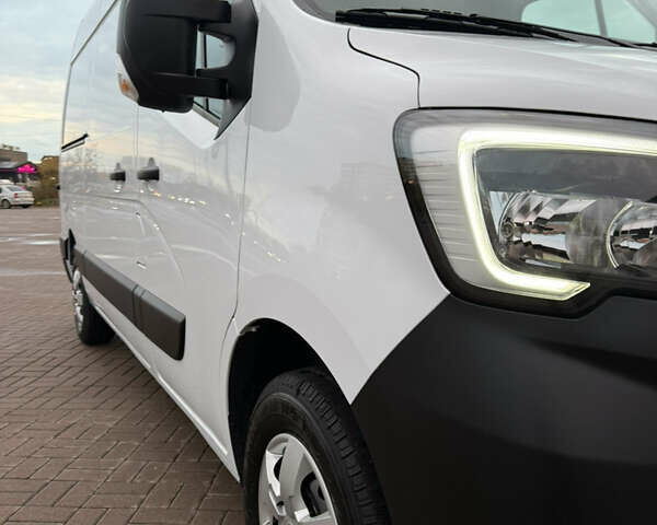 Рено Мастер 2022 в Киеве на Automoto.ua Белый Рено Мастер, объемом двигателя 2.3 л и пробегом 232 тыс. км за 21499 $, фото 35 на Automoto.ua