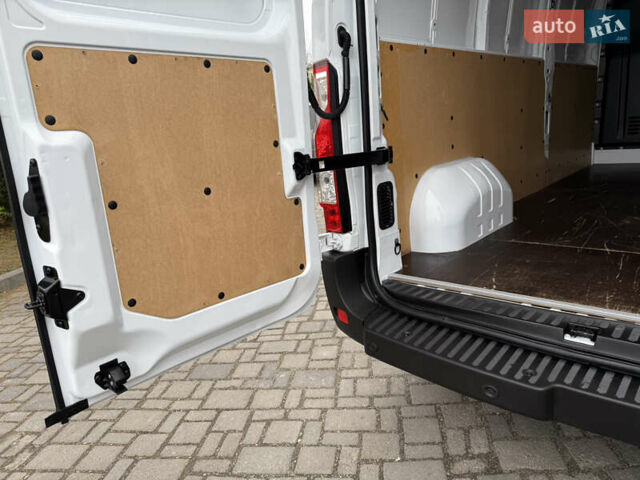 Білий Рено Мастєр, об'ємом двигуна 0 л та пробігом 192 тис. км за 21600 $, фото 65 на Automoto.ua