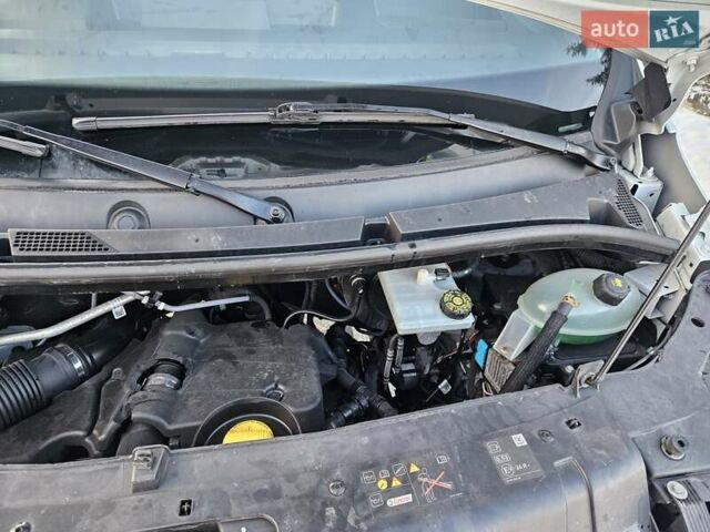 Білий Рено Мастєр, об'ємом двигуна 2.3 л та пробігом 163 тис. км за 20700 $, фото 61 на Automoto.ua