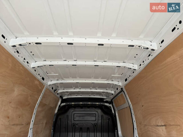 Білий Рено Мастєр, об'ємом двигуна 0 л та пробігом 243 тис. км за 21500 $, фото 38 на Automoto.ua