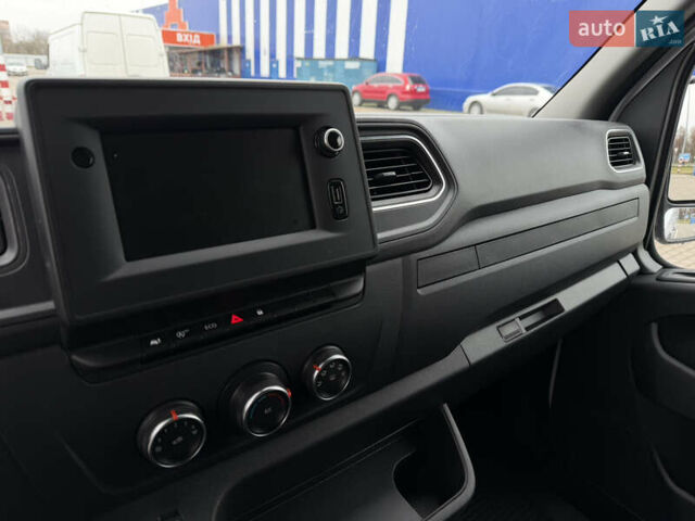 Білий Рено Мастєр, об'ємом двигуна 0 л та пробігом 243 тис. км за 21500 $, фото 22 на Automoto.ua