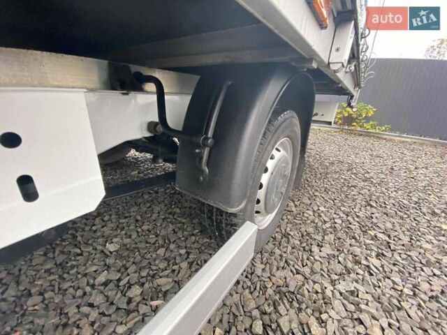 Белый Рено Мастер, объемом двигателя 2.3 л и пробегом 263 тыс. км за 20998 $, фото 16 на Automoto.ua