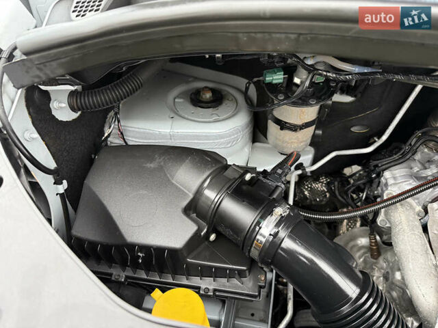 Белый Рено Мастер, объемом двигателя 0 л и пробегом 199 тыс. км за 26500 $, фото 58 на Automoto.ua