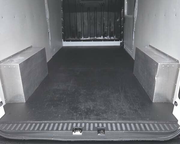 Білий Рено Мастєр, об'ємом двигуна 2.3 л та пробігом 118 тис. км за 22900 $, фото 23 на Automoto.ua