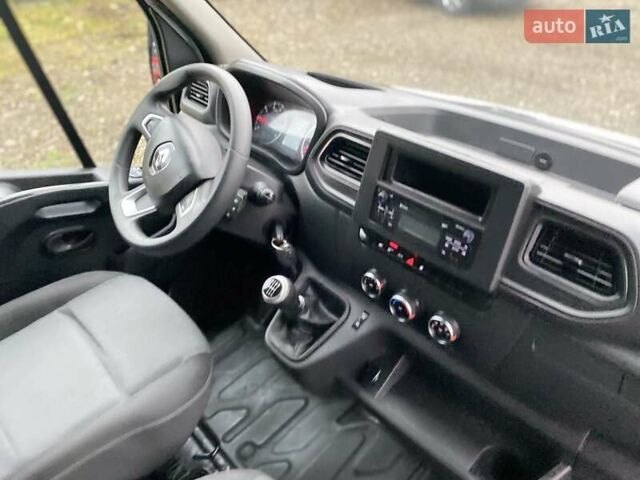 Білий Рено Мастєр, об'ємом двигуна 2.3 л та пробігом 255 тис. км за 18350 $, фото 40 на Automoto.ua