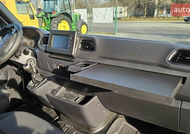 Білий Рено Мастєр, об'ємом двигуна 2.3 л та пробігом 103 тис. км за 23800 $, фото 27 на Automoto.ua