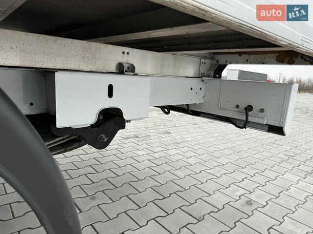 Белый Рено Мастер, объемом двигателя 0 л и пробегом 199 тыс. км за 26500 $, фото 22 на Automoto.ua