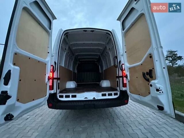 Белый Рено Мастер, объемом двигателя 2.3 л и пробегом 212 тыс. км за 24599 $, фото 20 на Automoto.ua