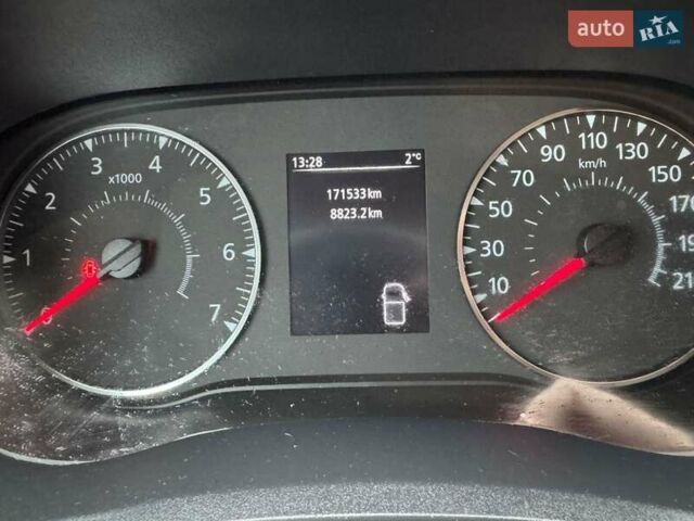 Білий Рено Мастєр, об'ємом двигуна 2.3 л та пробігом 171 тис. км за 25000 $, фото 5 на Automoto.ua