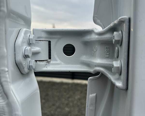 Білий Рено Мастєр, об'ємом двигуна 2.3 л та пробігом 198 тис. км за 19999 $, фото 14 на Automoto.ua