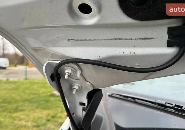 Білий Рено Мастєр, об'ємом двигуна 2.3 л та пробігом 195 тис. км за 19500 $, фото 18 на Automoto.ua