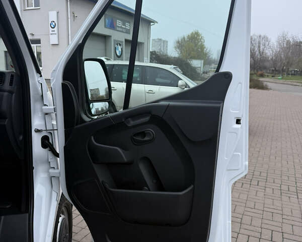 Білий Рено Мастєр, об'ємом двигуна 2.3 л та пробігом 239 тис. км за 22799 $, фото 80 на Automoto.ua