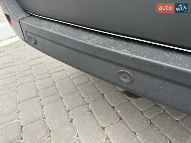 Білий Рено Мастєр, об'ємом двигуна 2.3 л та пробігом 105 тис. км за 24200 $, фото 23 на Automoto.ua