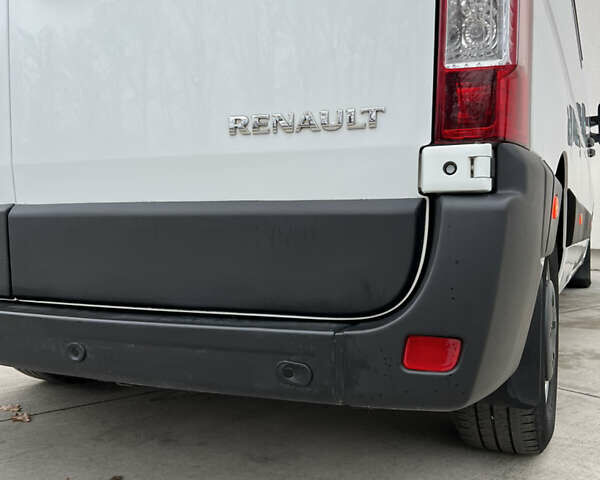 Белый Рено Мастер, объемом двигателя 2.3 л и пробегом 166 тыс. км за 20900 $, фото 12 на Automoto.ua