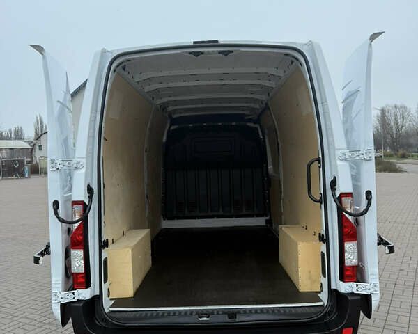 Білий Рено Мастєр, об'ємом двигуна 2.3 л та пробігом 239 тис. км за 22799 $, фото 96 на Automoto.ua