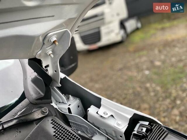 Білий Рено Мастєр, об'ємом двигуна 2.3 л та пробігом 255 тис. км за 18350 $, фото 52 на Automoto.ua