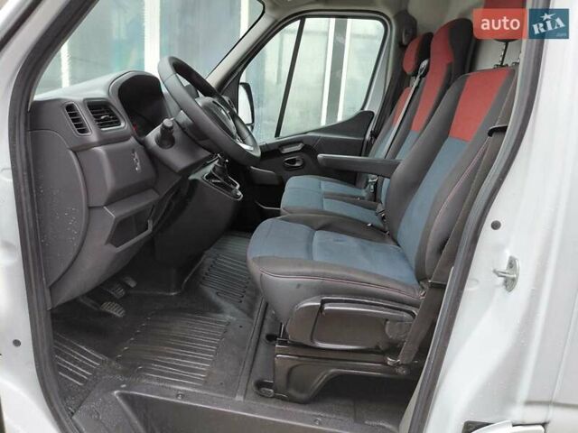 Білий Рено Мастєр, об'ємом двигуна 2.3 л та пробігом 80 тис. км за 20900 $, фото 35 на Automoto.ua