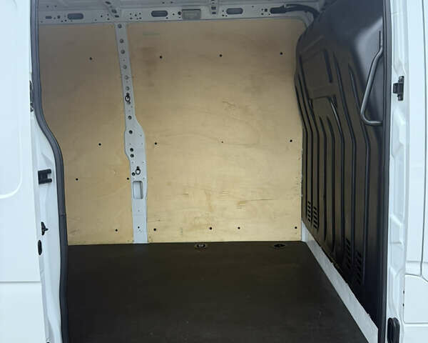 Білий Рено Мастєр, об'ємом двигуна 2.3 л та пробігом 239 тис. км за 22799 $, фото 90 на Automoto.ua