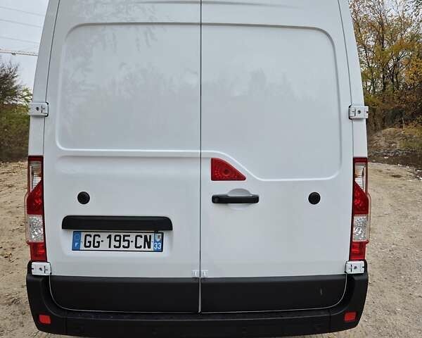 Белый Рено Мастер, объемом двигателя 2.3 л и пробегом 124 тыс. км за 23600 $, фото 14 на Automoto.ua