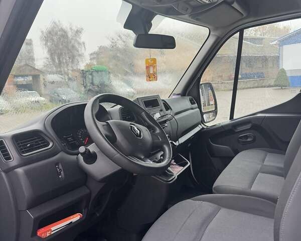 Білий Рено Мастєр, об'ємом двигуна 2.3 л та пробігом 162 тис. км за 22900 $, фото 6 на Automoto.ua