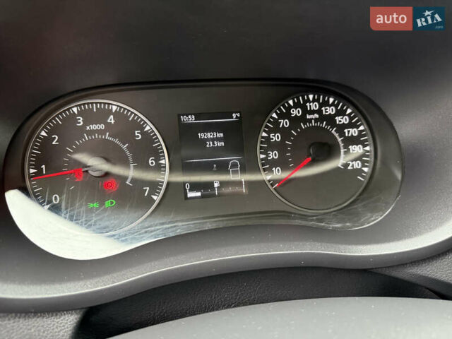 Білий Рено Мастєр, об'ємом двигуна 0 л та пробігом 192 тис. км за 21600 $, фото 47 на Automoto.ua